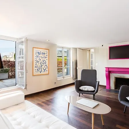 Private Penthouse - Champs Elysees باريس